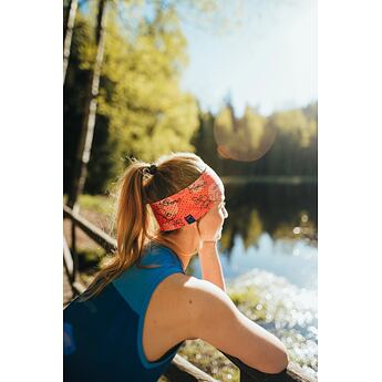 BJEŽ sportovní funkční lehká čelenka na běh, turistiku, do fitka - červená